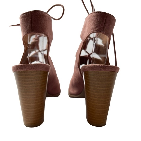 Charlotte Russe Lace Up Peep Toe Chunky Block Heels Booties Sz 6 - Picture 6 of 9